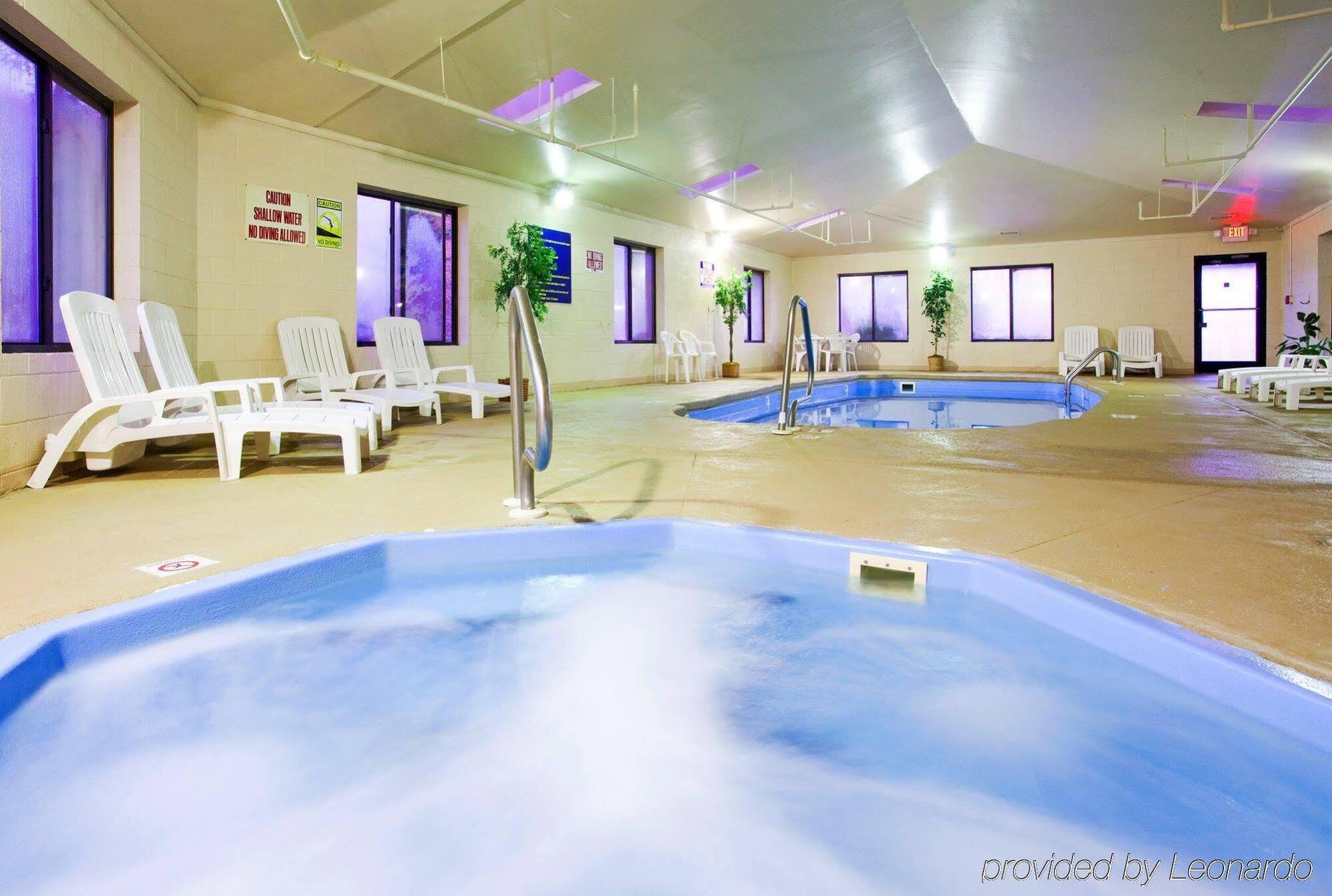Holiday Inn Express Hillsville By Ihg Luaran gambar